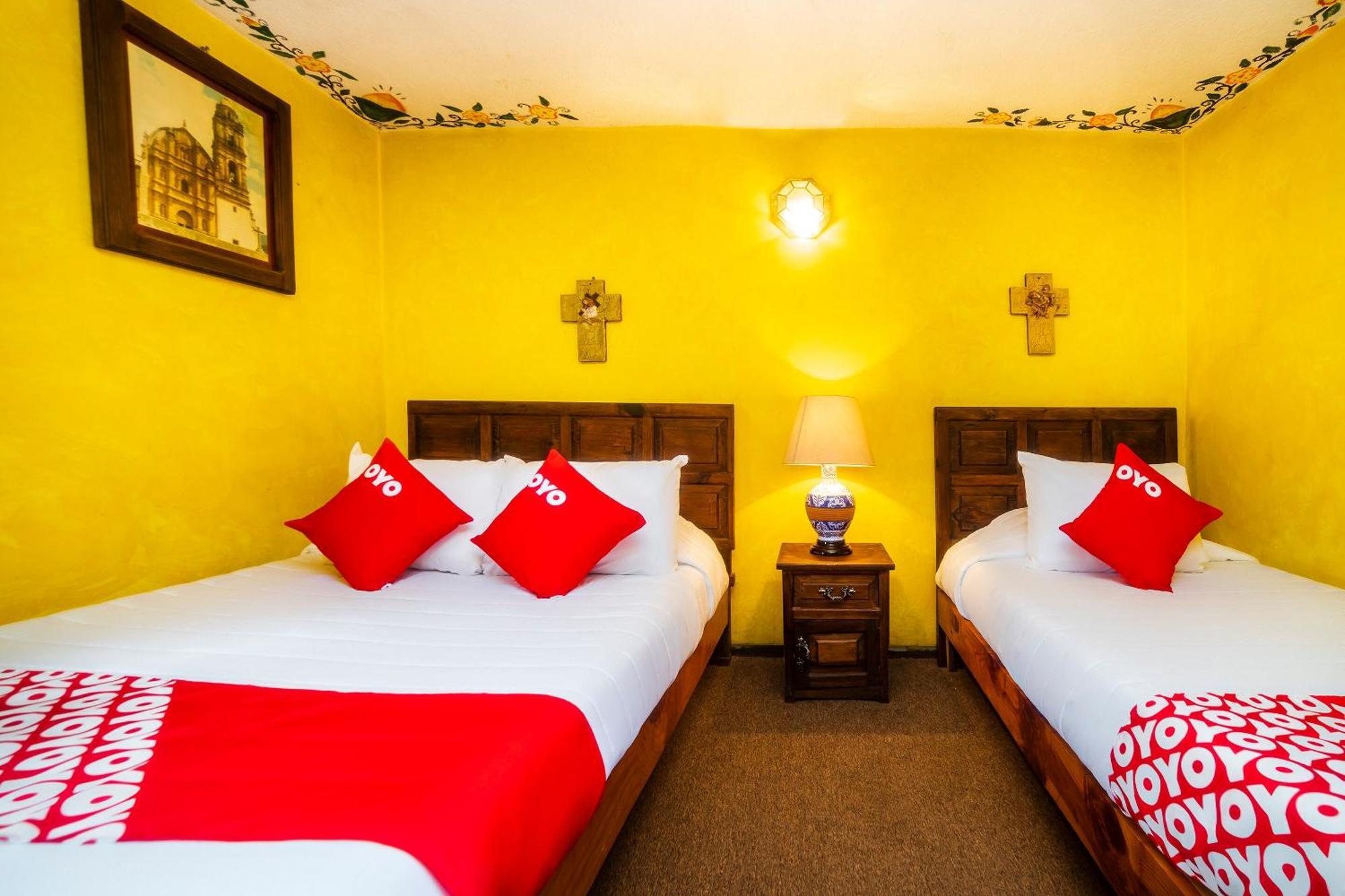 Oyo Hotel El Mineral, Tlalpujahua Bagian luar foto